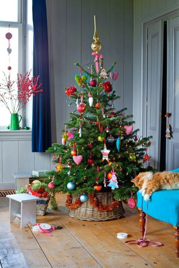 traditional-christmas-tree-decor-with-basket-base