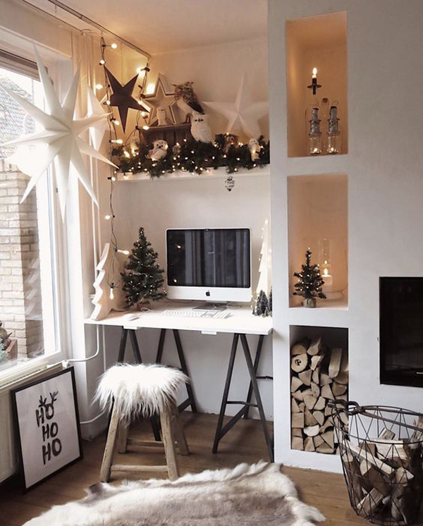 winter-home-office-with-christmas-theme