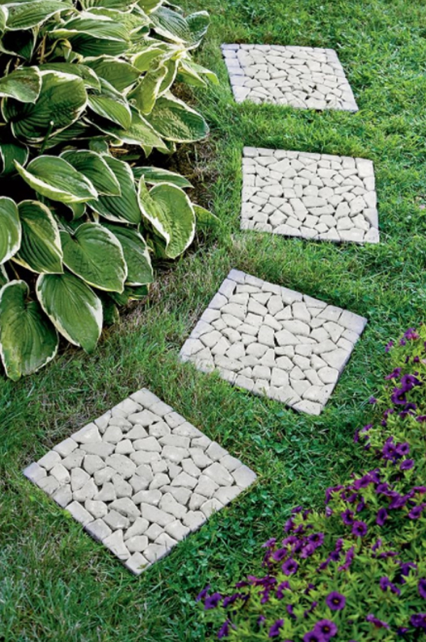 stone-tile-garden-pathway