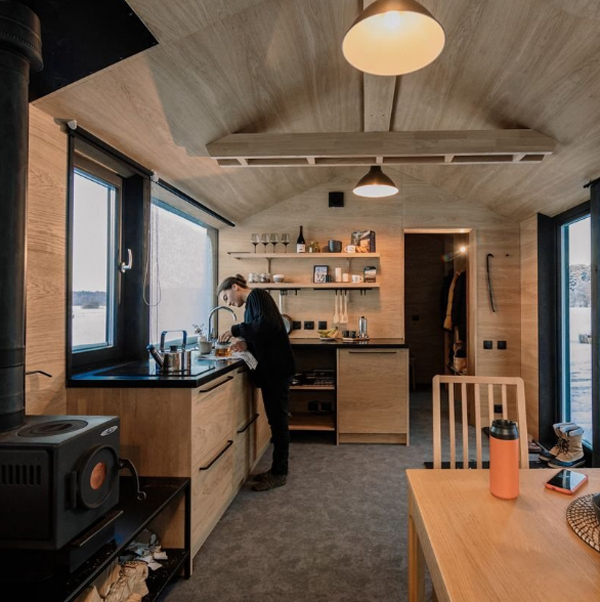 tiny-cabin-kitchen-design