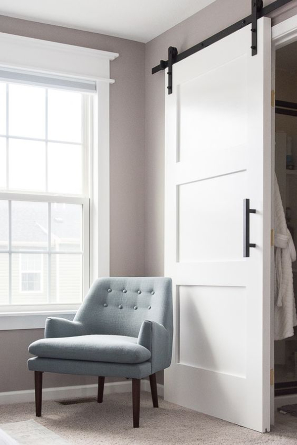 white-modern-barn-door-in-the-corner