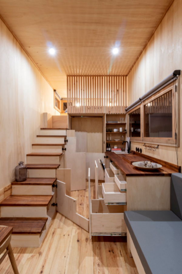 adraga-house-interior-with-shelves