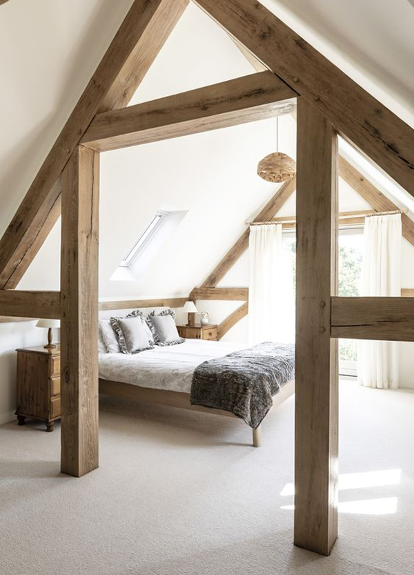 coastal-cottage-barn-bedroom-design