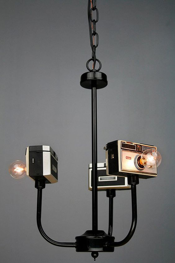 vintage-diy-camera-chandelier-design