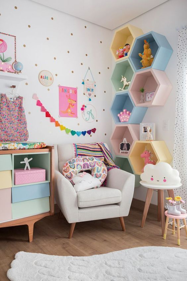 hexagonal-kids-storage-wall-with-pastel-color
