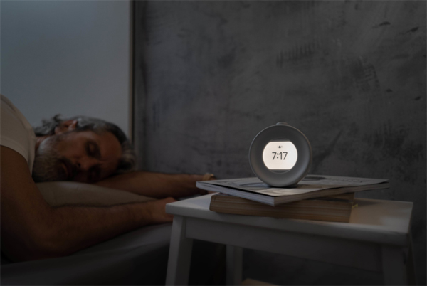alarm-clock-with-front-light