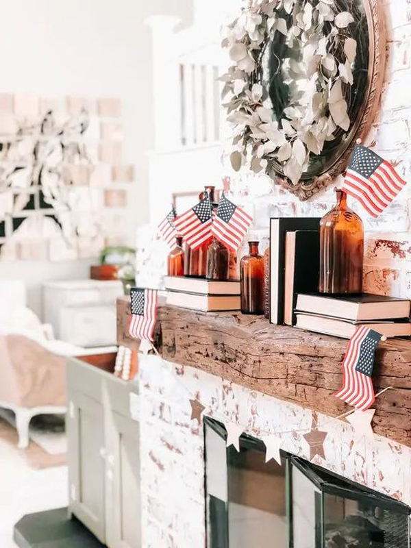 summer-mantel-decor-with-american-flags