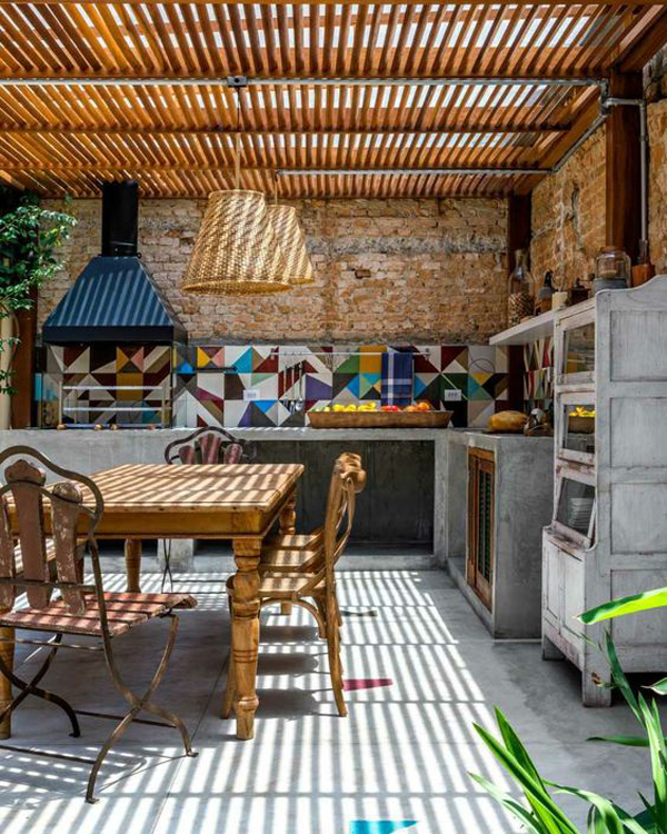 aesthetic-backyard-kitchen-pergola-design