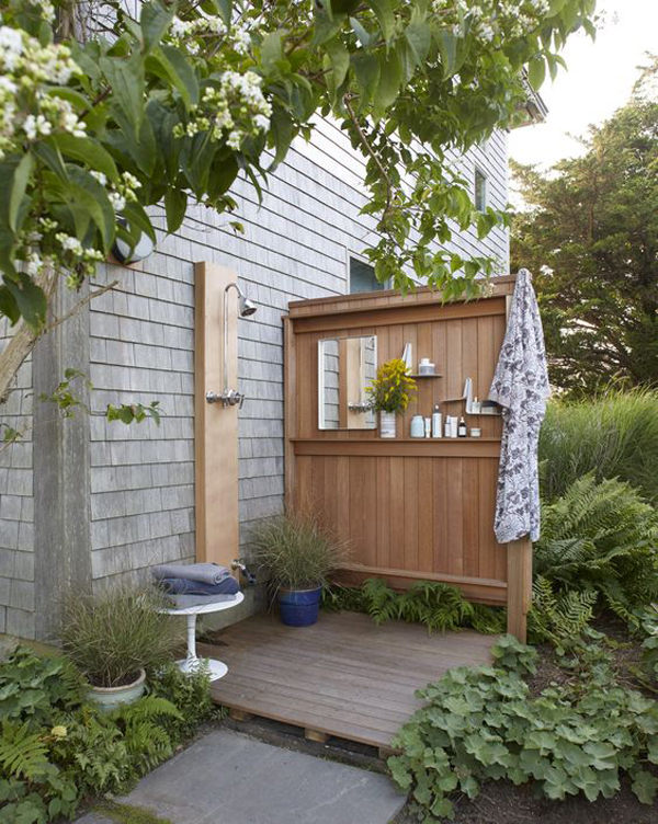 beach-cottage-outdoor-shower-ideas