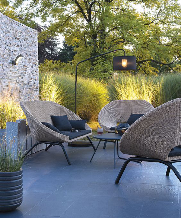 modern-outdoor-terrace-furniture-with-floor-lamp