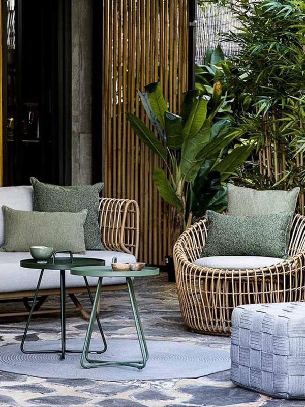 rattan-terrace-furniture-with-garden-decor