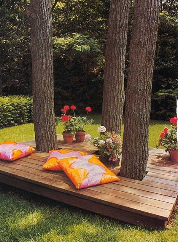 tree-floating-deck-with-cushion