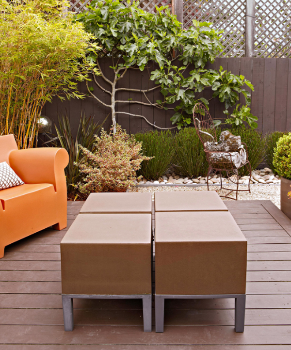 backyard-deck-privacy-with-wooden-wall