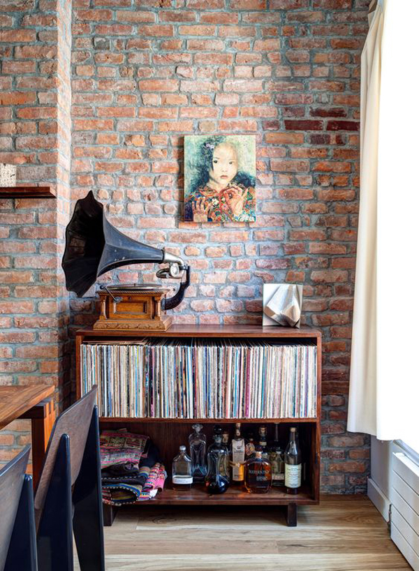 classic-vinyl-record-storage-with-wine-racks