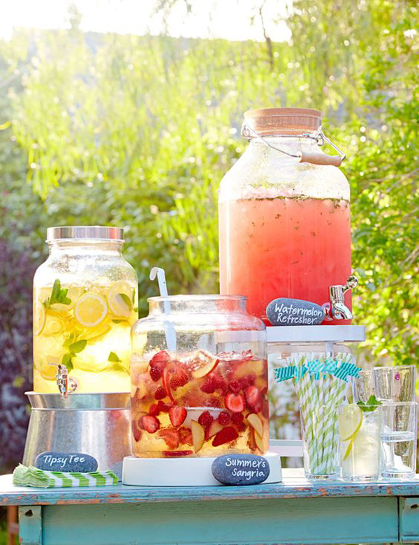 fruit-drink-jars-for-outdoor-pool-party
