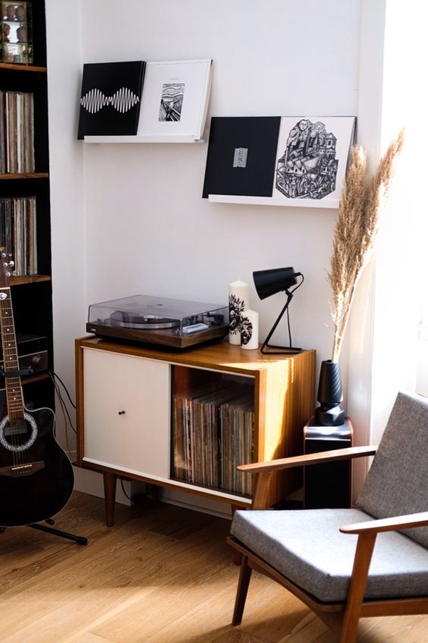 modern-vinyl-record-display-ideas