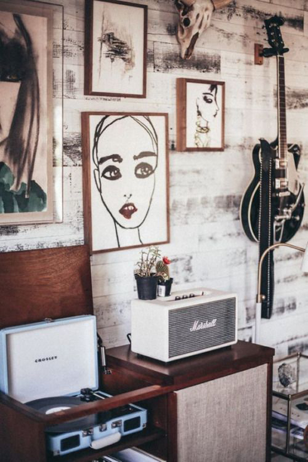 25 Trendy Ways To Display Your Vinyl Record | HomeMydesign