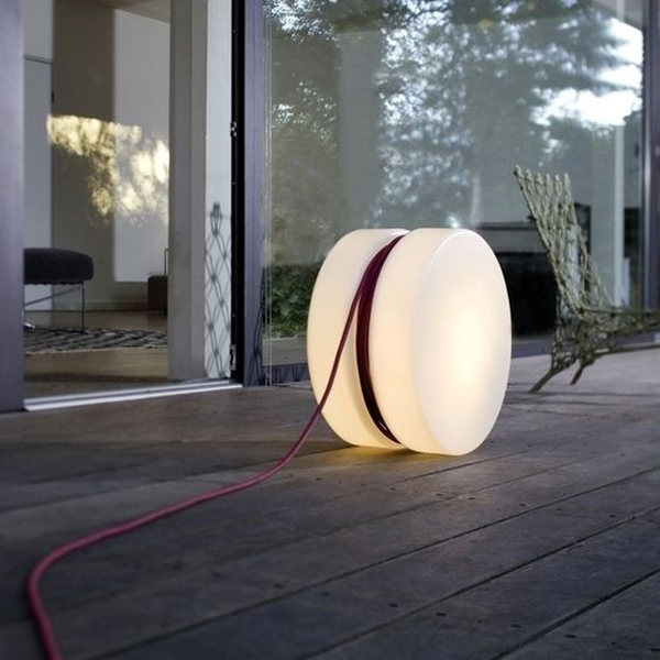 modern-rool-lamp-design