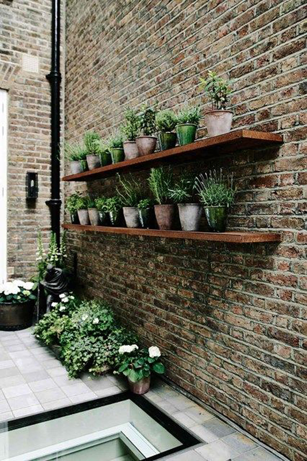 outdoor-wall-planter-with-exposed-brick-wall