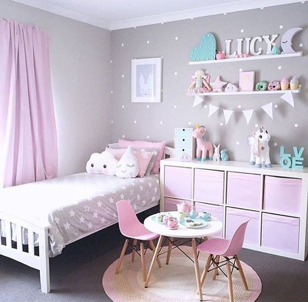 pastel-unicorn-kids-room-and-desk