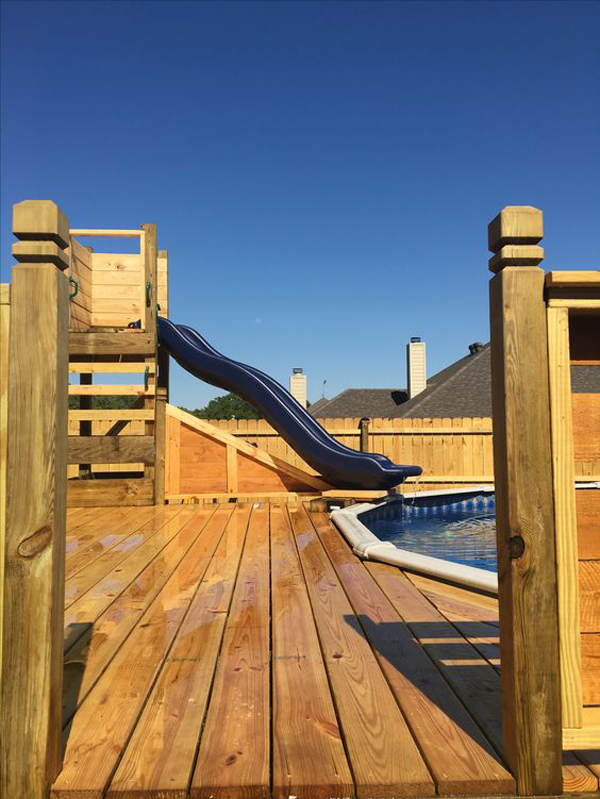 pool-deck-slide-that-kid-friendly