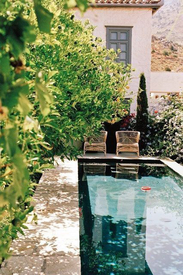 small-cottage-pools-garden