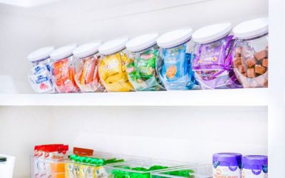 colorful-snack-station-organization-hack