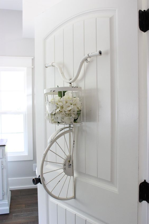 beautiful-white-bike-front-planter