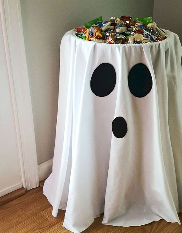 diy-ghost-tablecloth-ideas