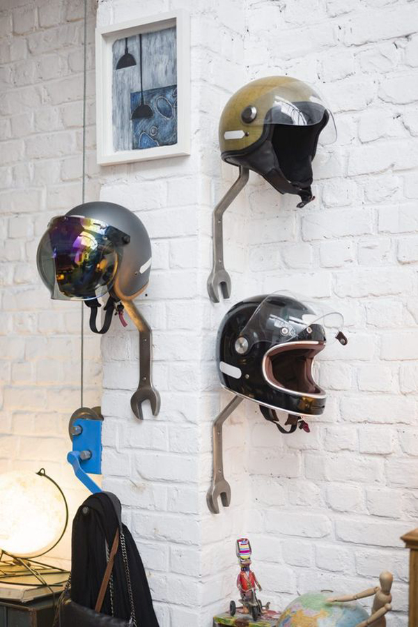 diy-wrench-helmet-rack