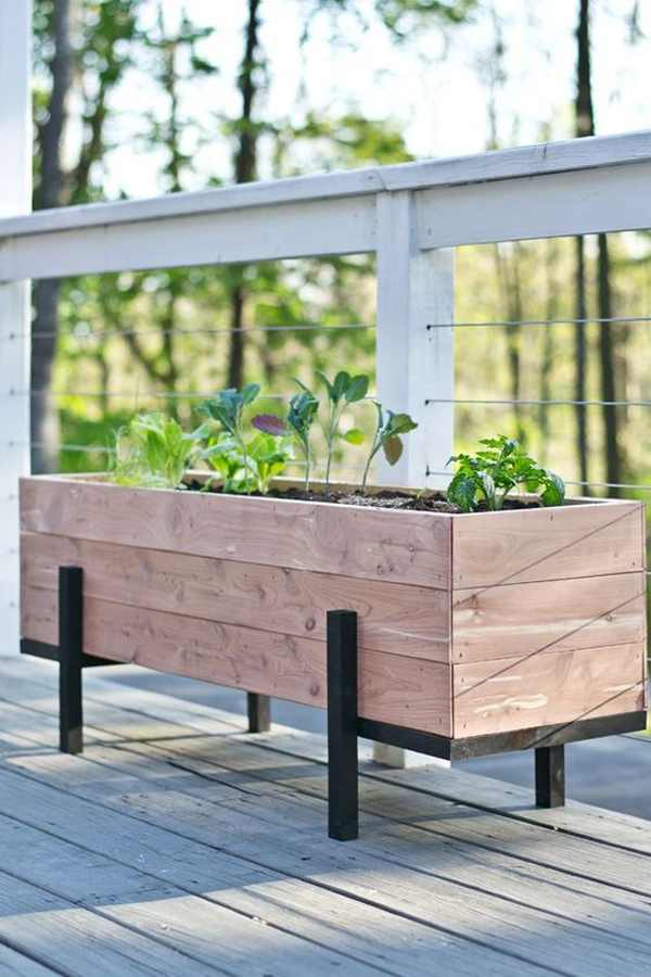 mini-and-modern-raised-bed-ideas-for-balcony-gardeners