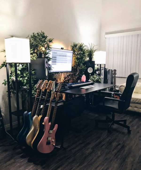 modern-home-office-with-guitar-stand