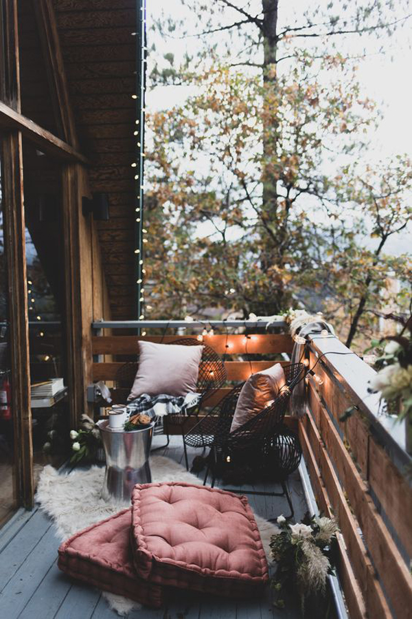 balcony-living-space-ideas-for-winter