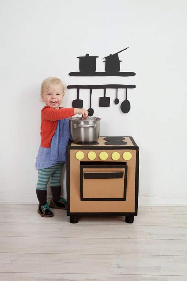 diy-play-kitchen-made-from-cardboard