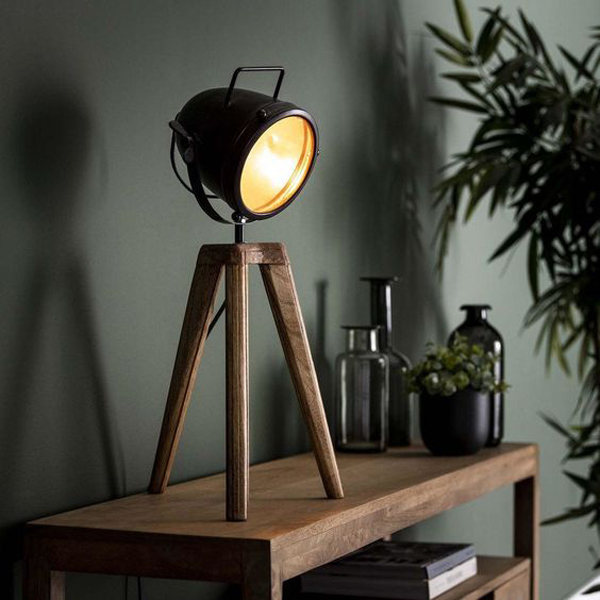 wood-and-metal-table-lamp-for-men-bedroom