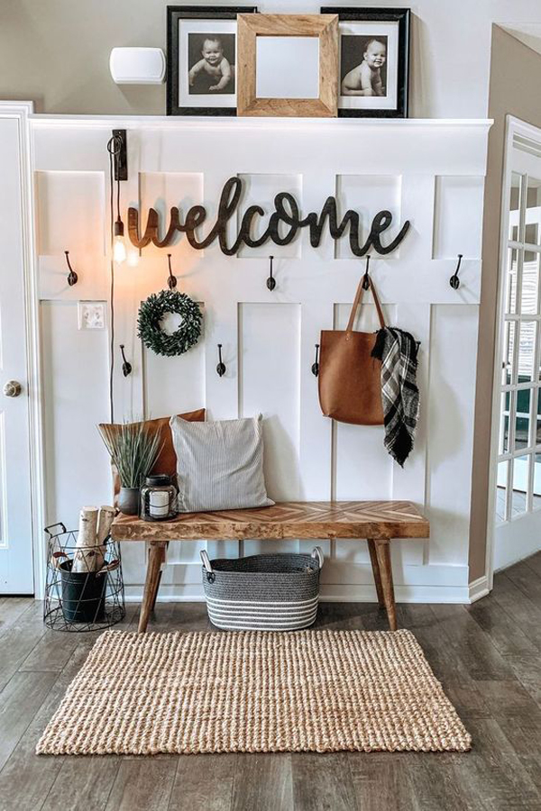 aesthetic-christmas-entryway-for-welcoming-holiday