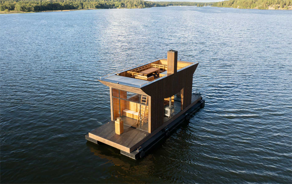big-branzino-wooden-floating-sauna