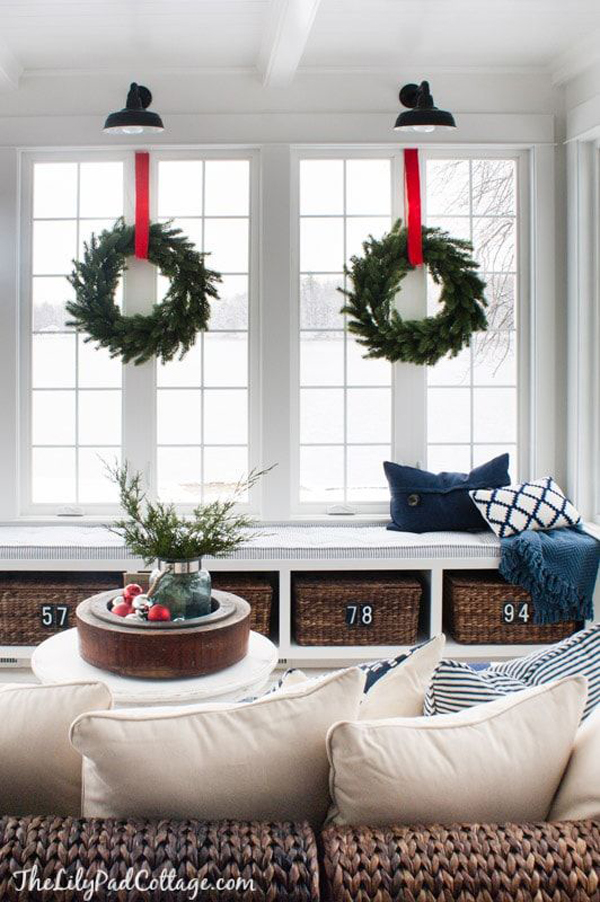 classic-christmas-window-seats-with-wreaths