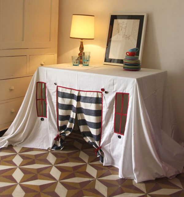 diy-tablecloth-playhouse-design