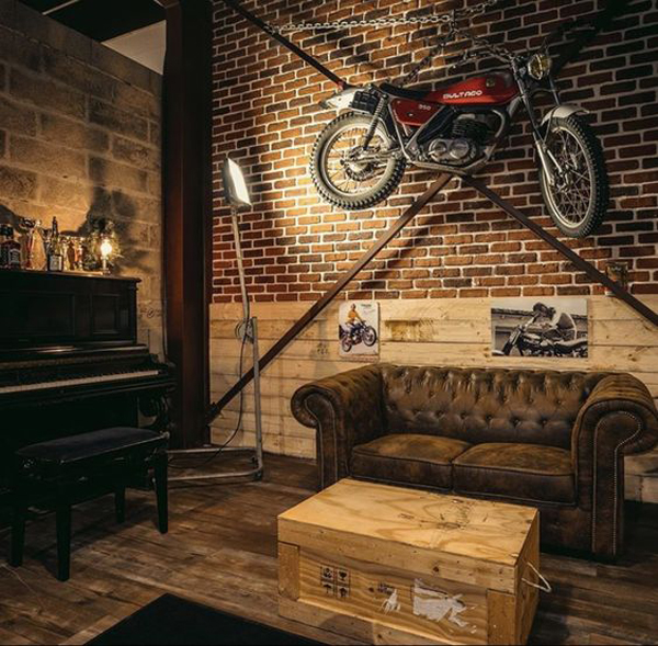 20 Coolest Interiors With Motorcycle Display Ideas | HomeMydesign