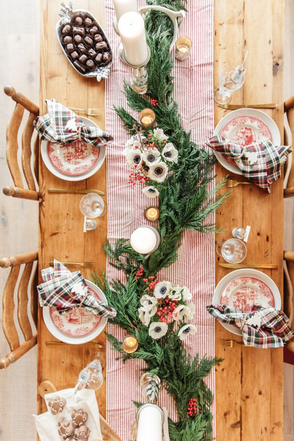 simple-and-classic-christmas-table-setting-ideas