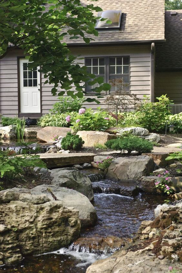 beautiful-backyard-ponds-with-artificial-river