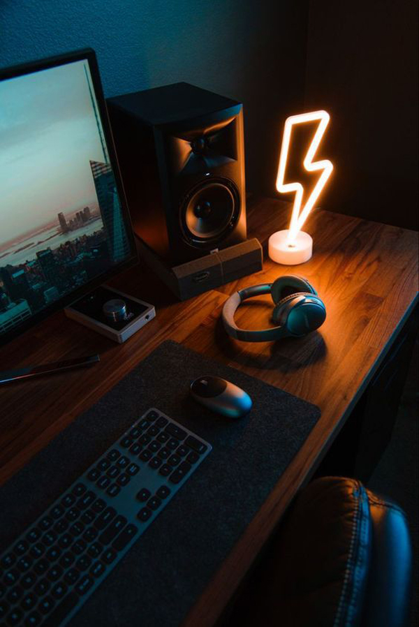 mini-neon-lights-for-office-desk