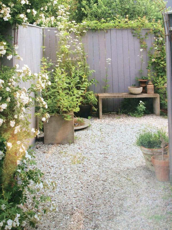 minimalist-garden-nook-ideas-with-bench