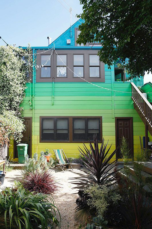 outdoor-pastel-house-paint-color