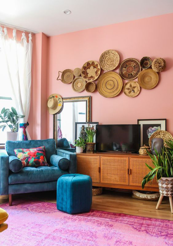 colorful-boho-tv-room-with-basket-art-wall