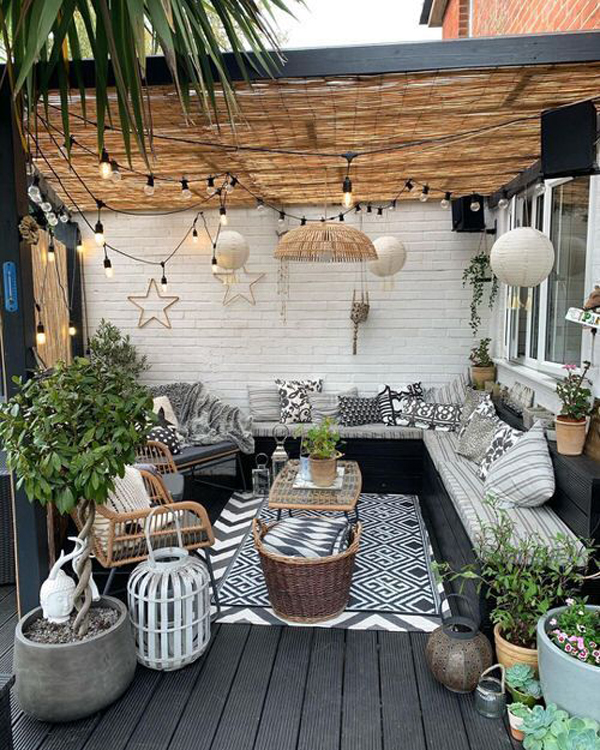 cozy-bohemian-living-deck-for-outdoor-patio