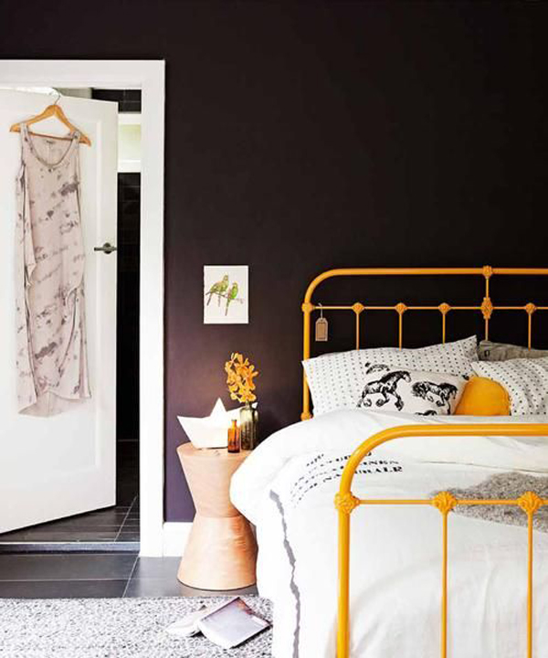 pretty-monochrome-bedroom-with-bold-color