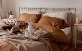 boho-chic-bedroom-ideas-with-brown-color