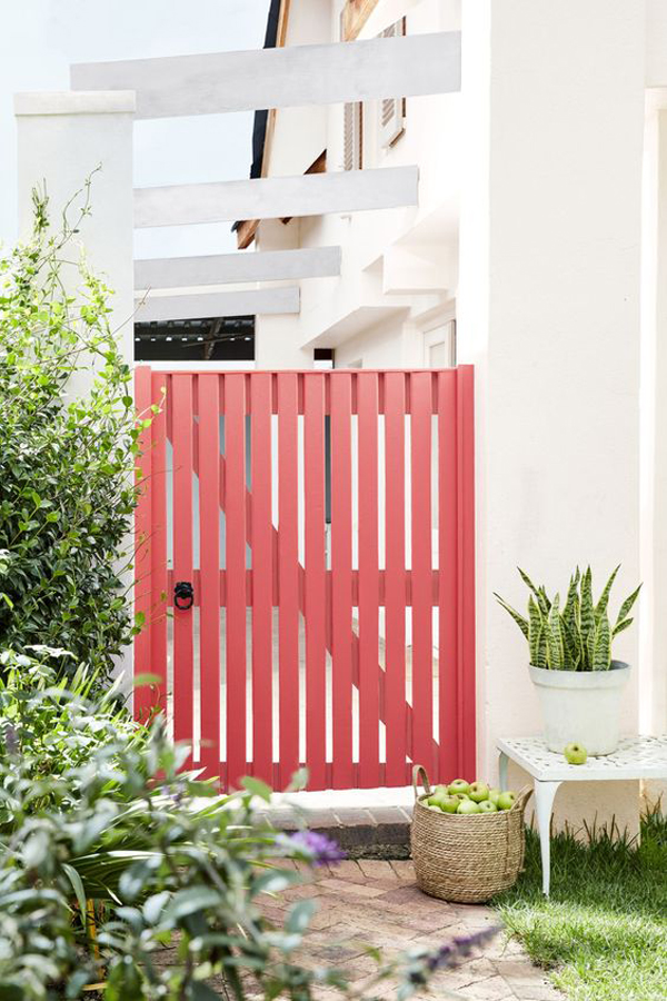 coral-gate-paint-color-ideas